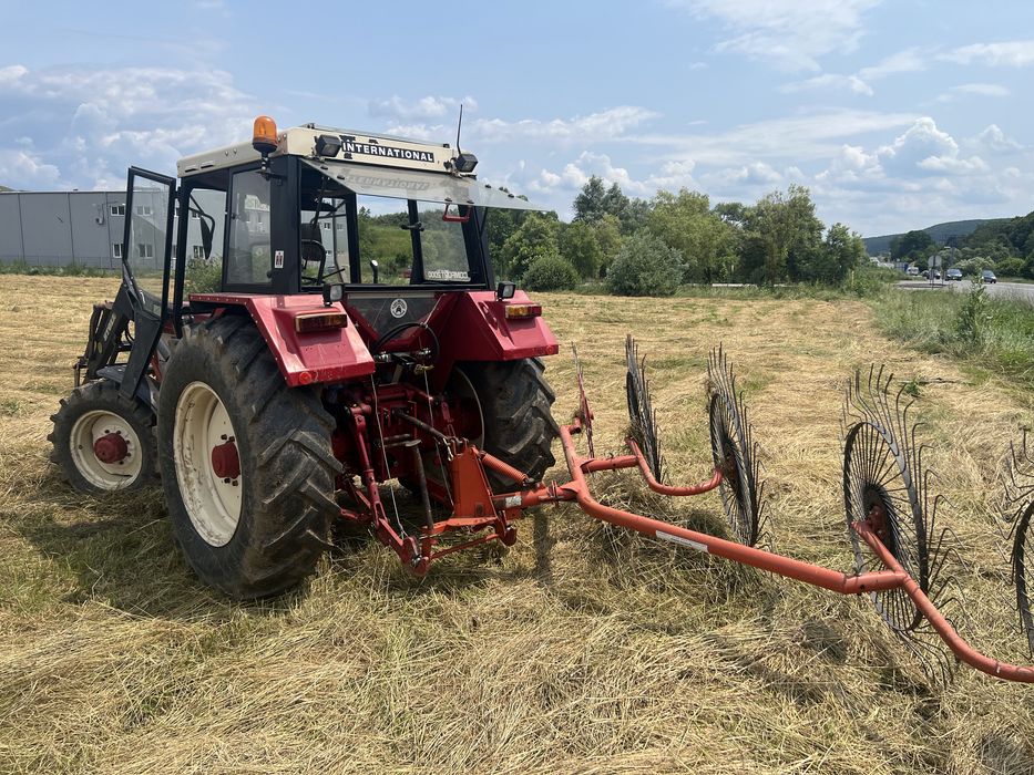 Tractor Case / IHC cu incarcator Joystick 946