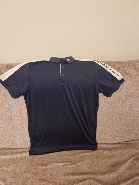 Tricou Peak performance