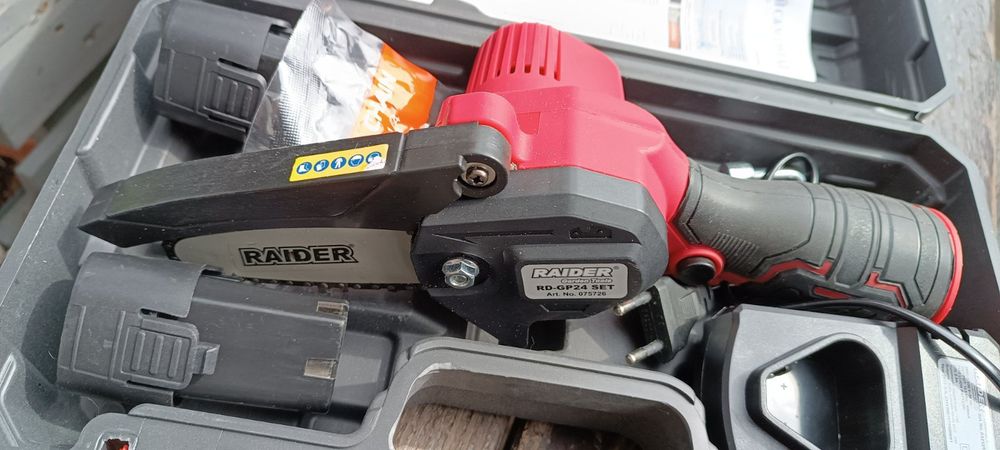 Акумулаторна резачка