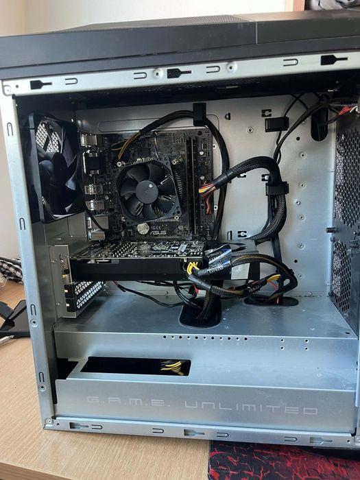 Pc gaming i3-7100 rx570 8gb