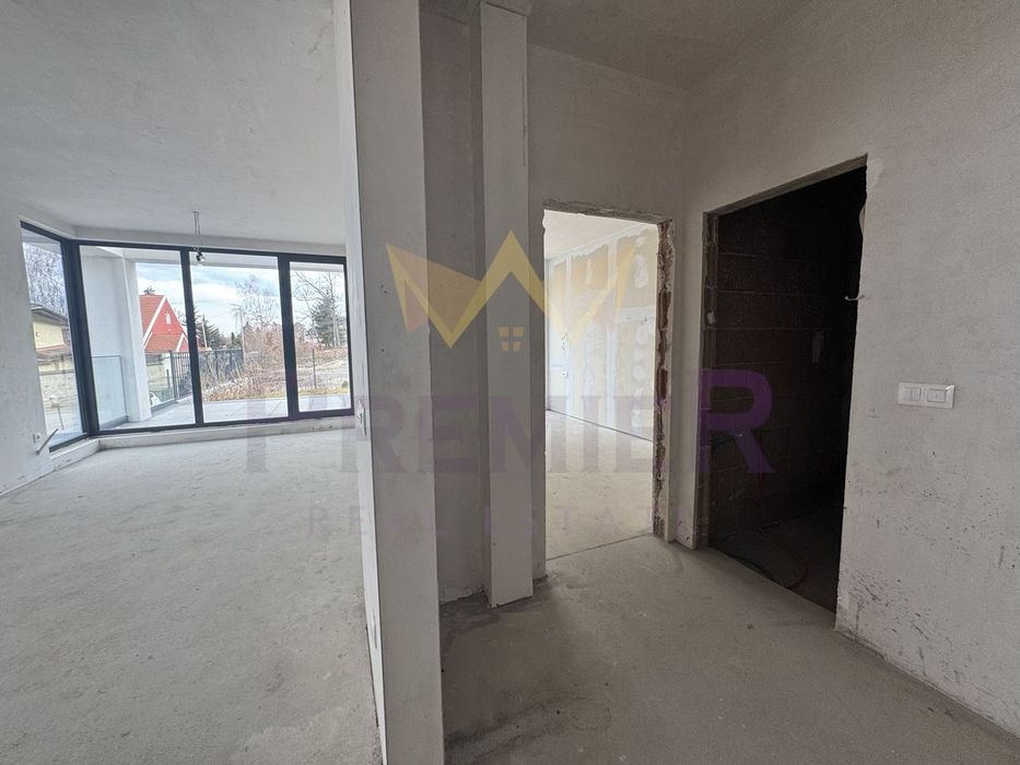 Продава се Двустаен апартамент в София, Бояна - 81 кв.м за 2717 €/кв.м - Снимка #2