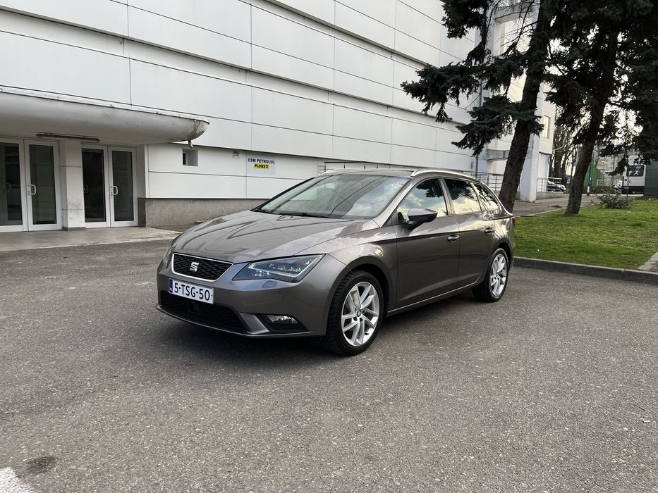 Seat Leon 3 / Distronic / Faruri led / Distributie curea