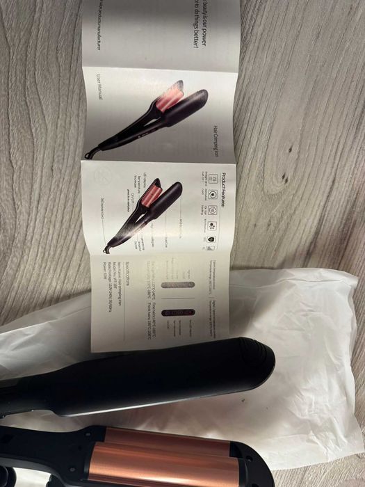 Ondulator + Perie electrică pentru îndreptat