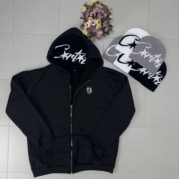 Двойки от Nike и Suvene