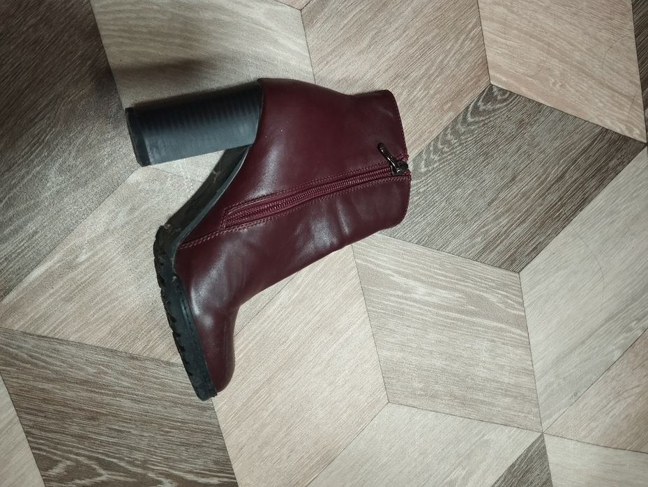 Продам ботильоны