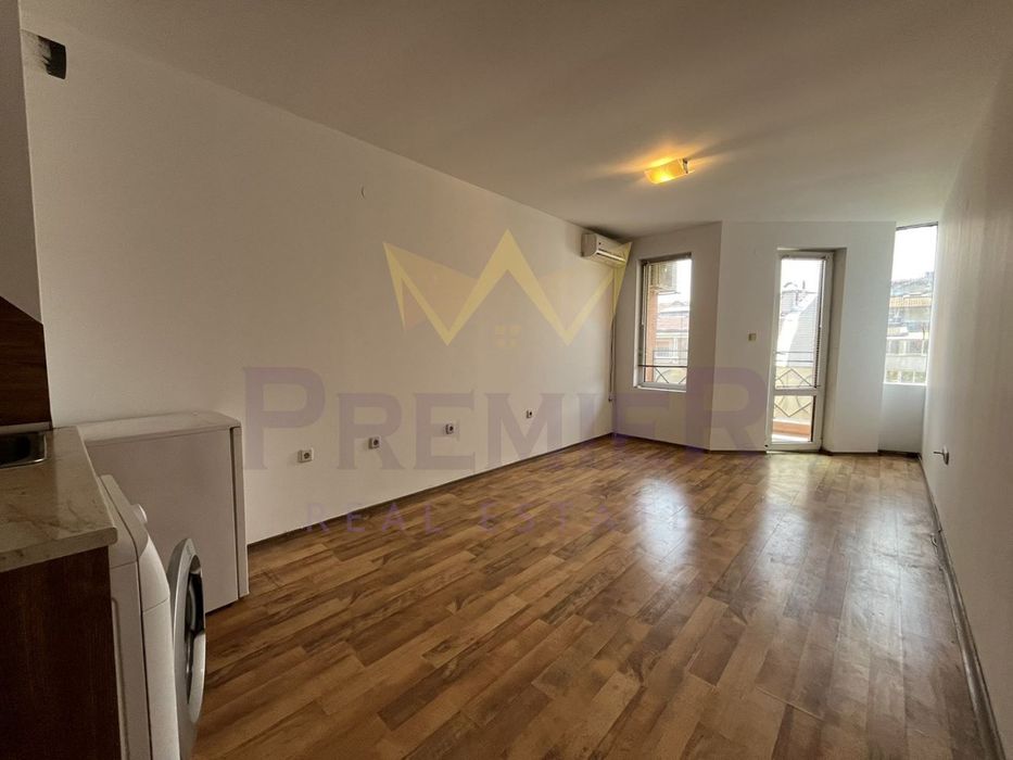 Дава се под наем Двустаен апартамент в Варна, Генералите - 65 кв.м за 306 € - Снимка #2