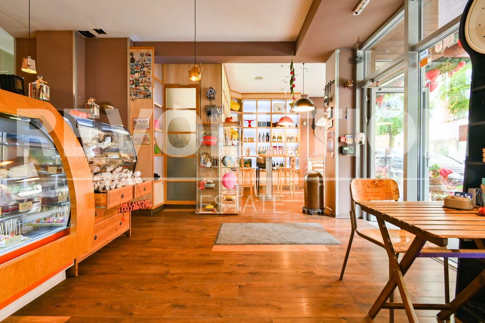 Продава се Заведение в София, Витоша - 237 кв.м за 2207 €/кв.м - Снимка #2