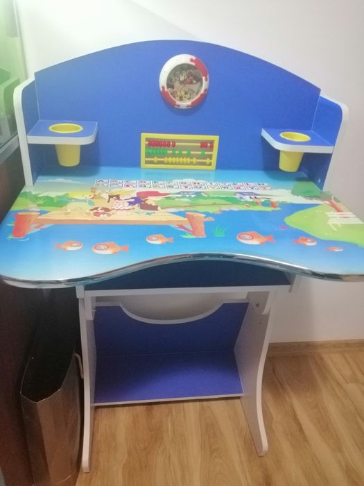 Birou școlari, cu ceas