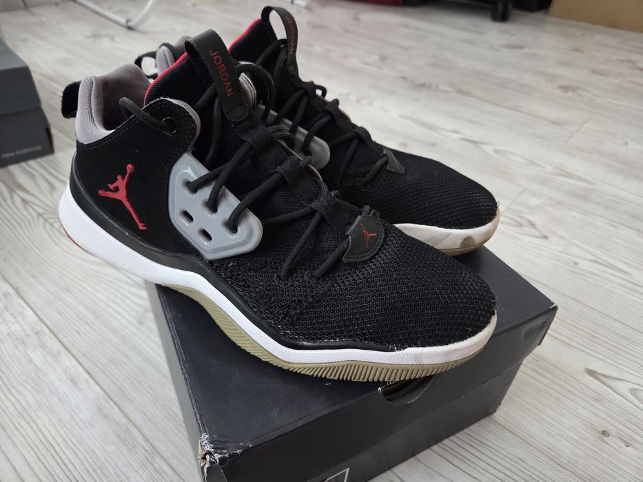 Обувки Converse/Vans/Jordan/Boss