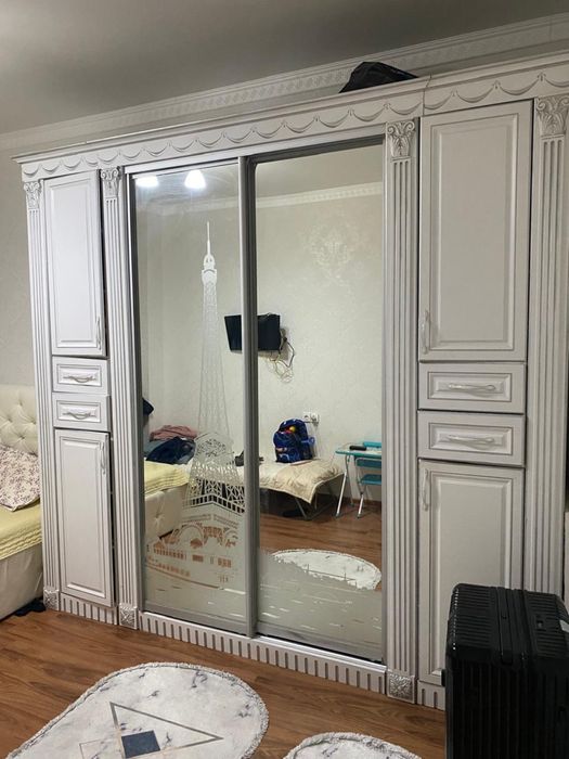 Продам шкаф для одежды