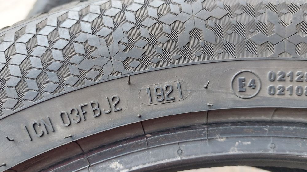 Зимни гуми 225/55/18 Continental WinterContact TS870 4 броя