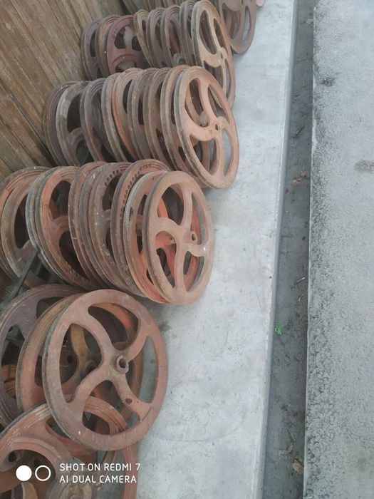 Shkiflar olami barcha turdagi shkivlar bor