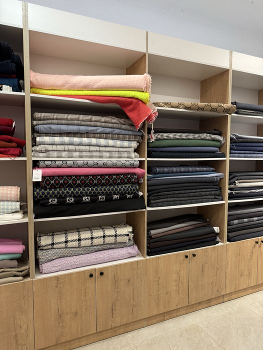 Прочные, вместительные стеллажи/шкафы