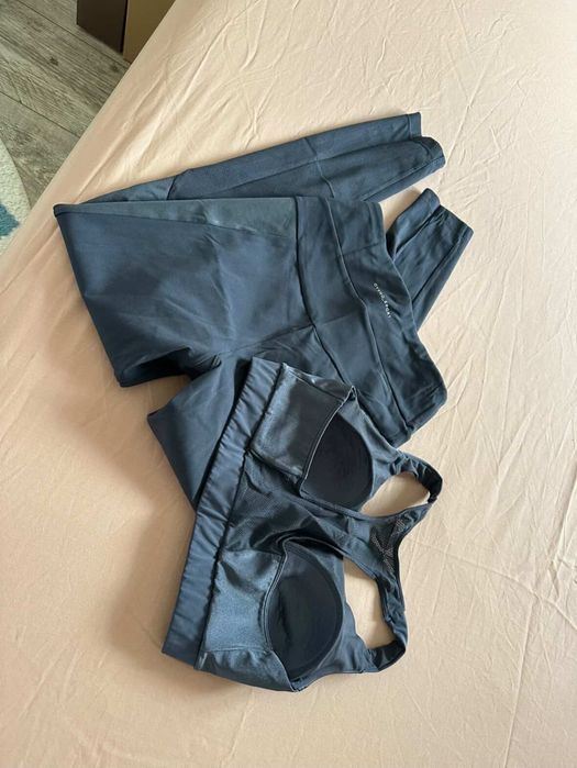 Спортен комплект Oysho Sport (клин + бюстие)