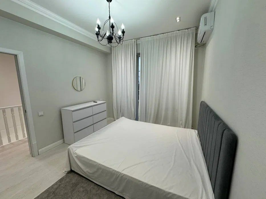 СДАЁТСЯ 3 комнатная шикарная квартира