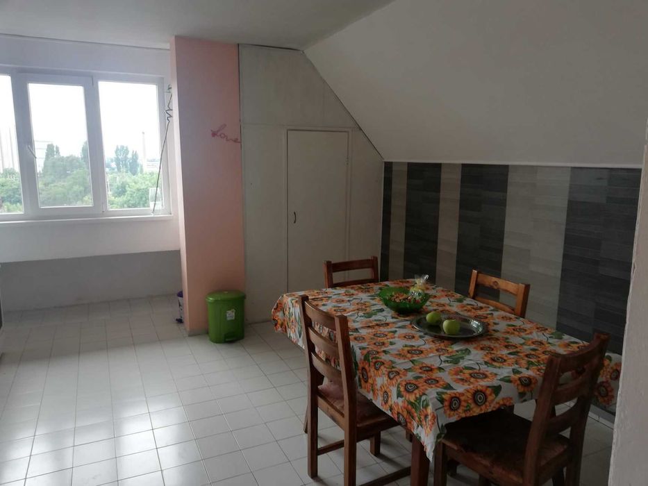 Двустаен имот в Оборище