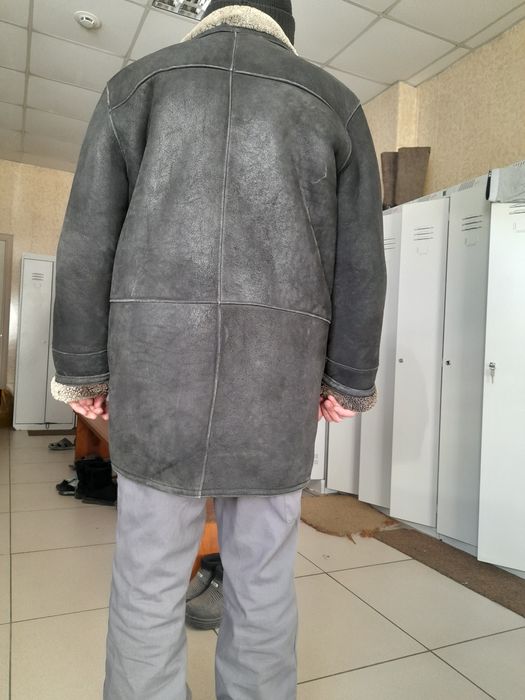 Дубленка б/у в хорошем состоянии.