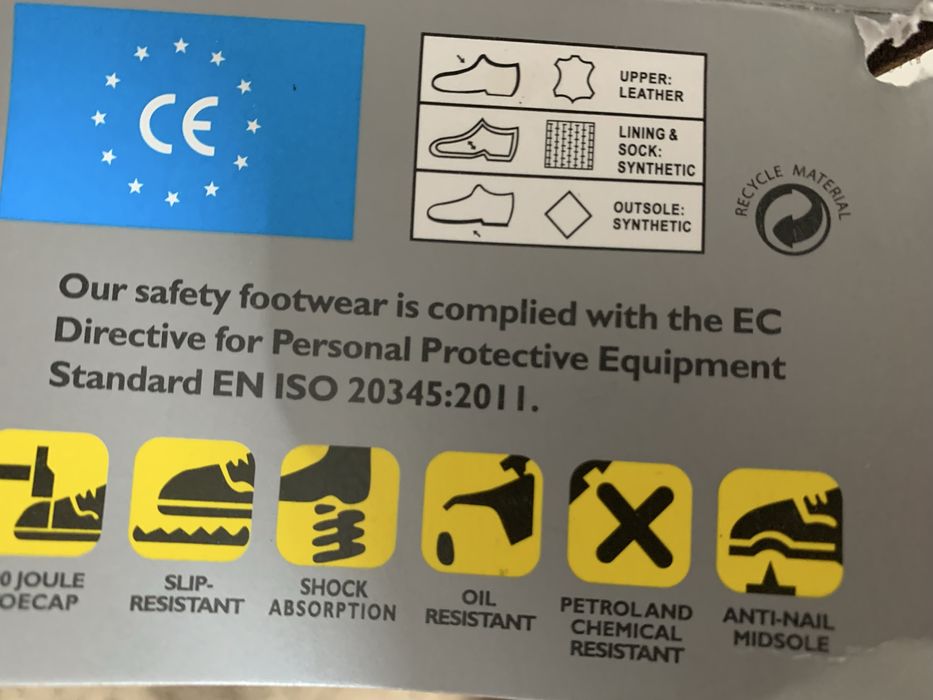 Ботинки сефти лето