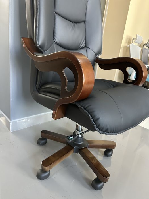 Кресло Руководителя ( Марк) KT-088LS