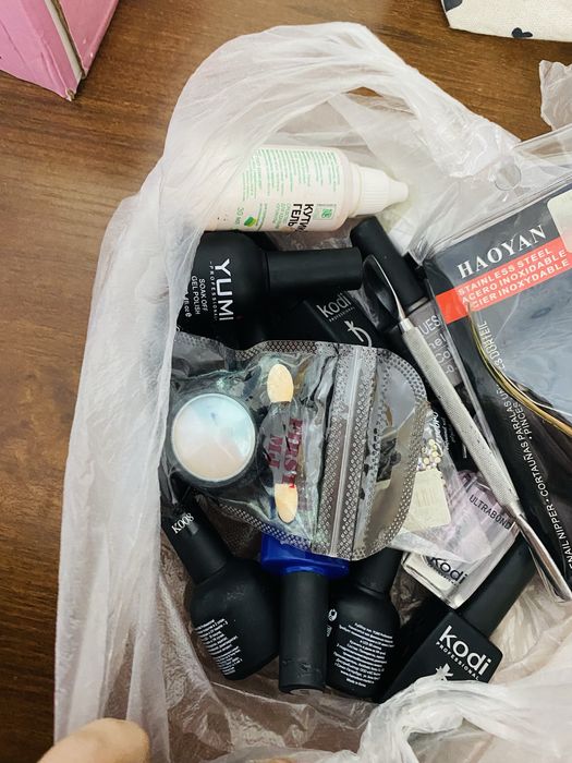 Продам лед лампу для маникюра