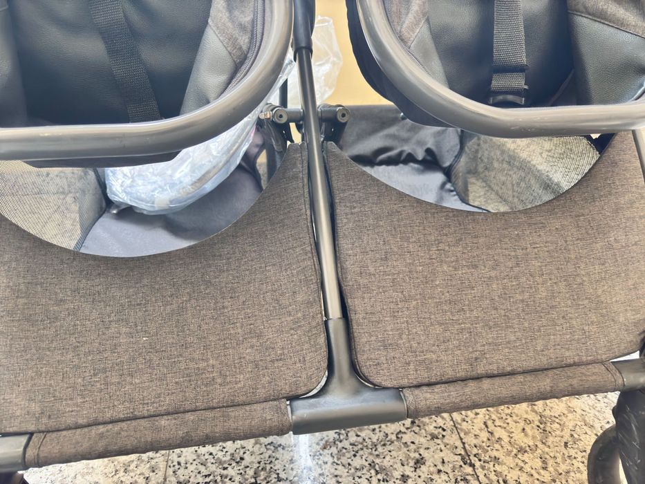 Chipolino Duo Smart Mint детска количка за близнаци/ Добро състояние