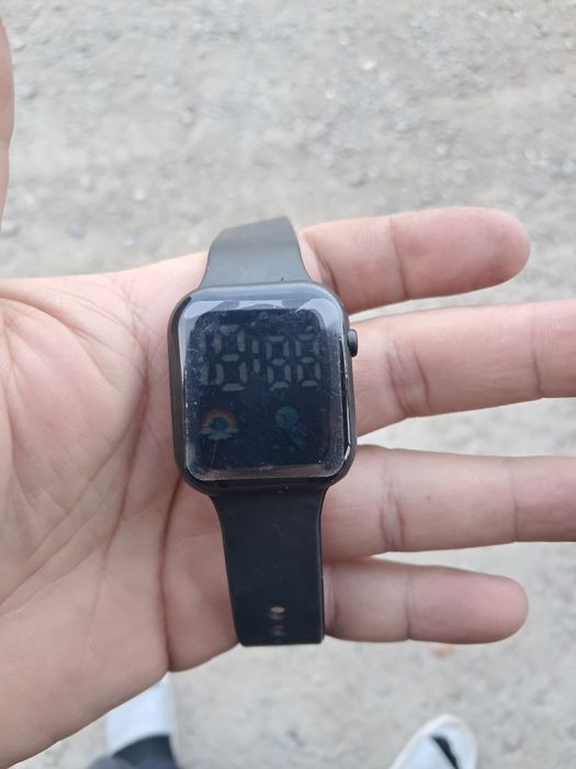 Продам чысы электронный