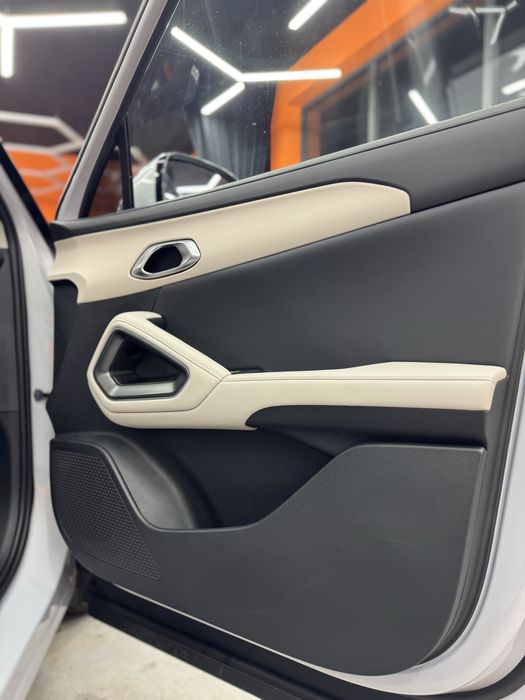 Yuan up Full pazitsiya