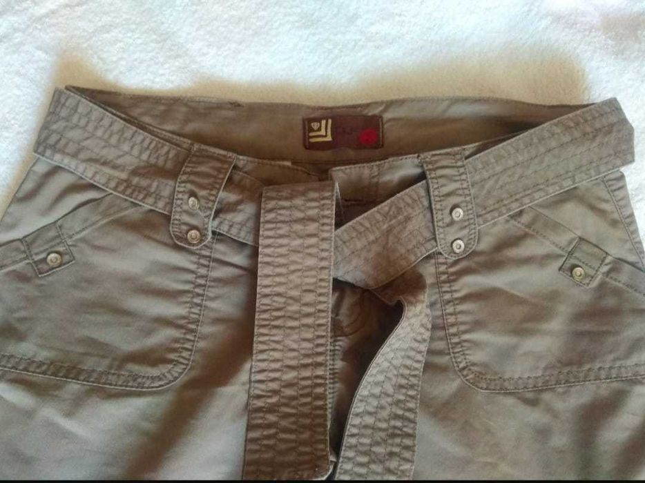 Летние брючки, капри 42-44