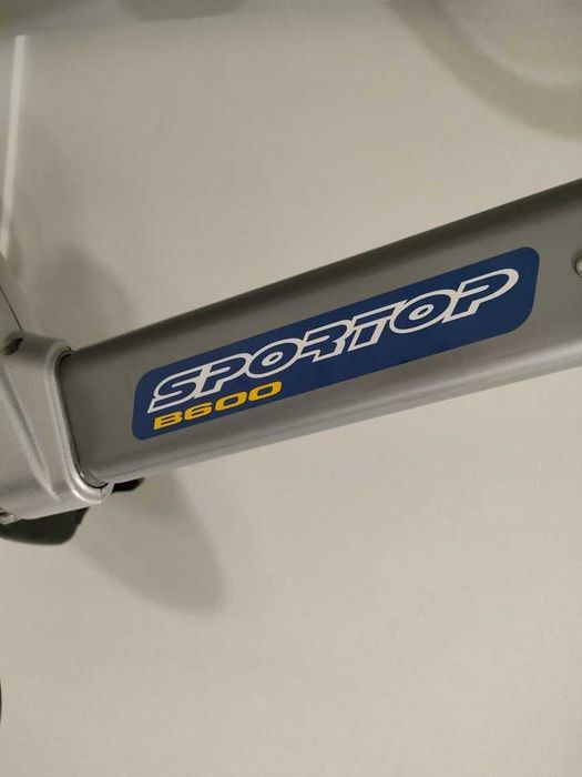 Велотренажер SportTop B600