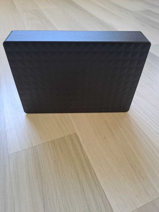 Външен диск Seagate EXpansion 12tb