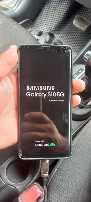 Самсунг s10 5G  2222