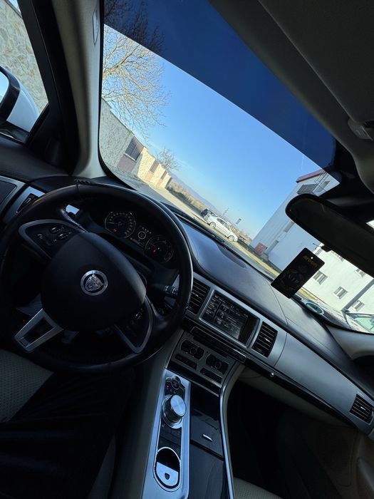 Vand Jaguar Xf 3.0 Diesel