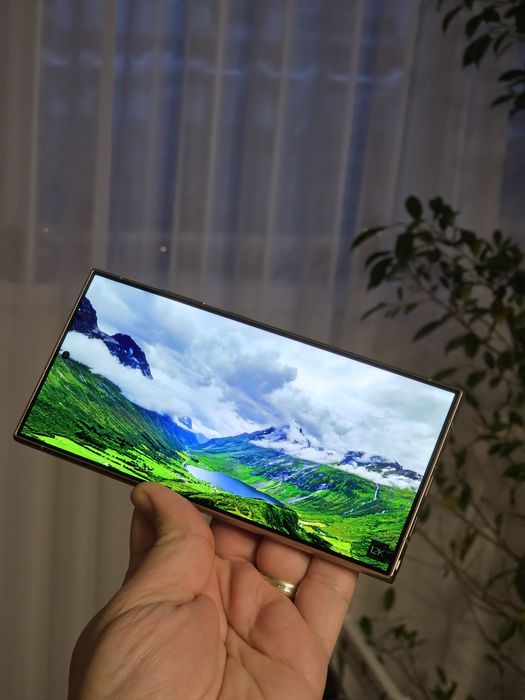 Samsung S24 Ultra, memorie 512GB, 12GB RAM, ca nou, in garantie