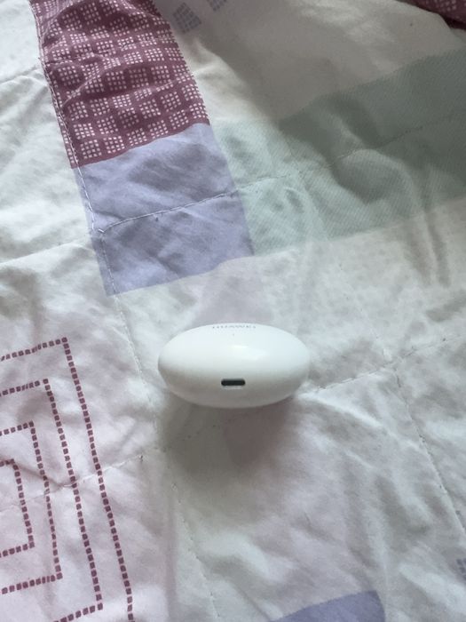 Наушники Huawei Freebuds 4i