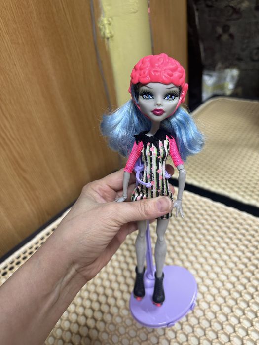 Продам куклу монстр хай!