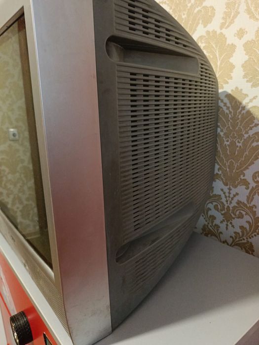 Б/У ЖК телевизор Sony