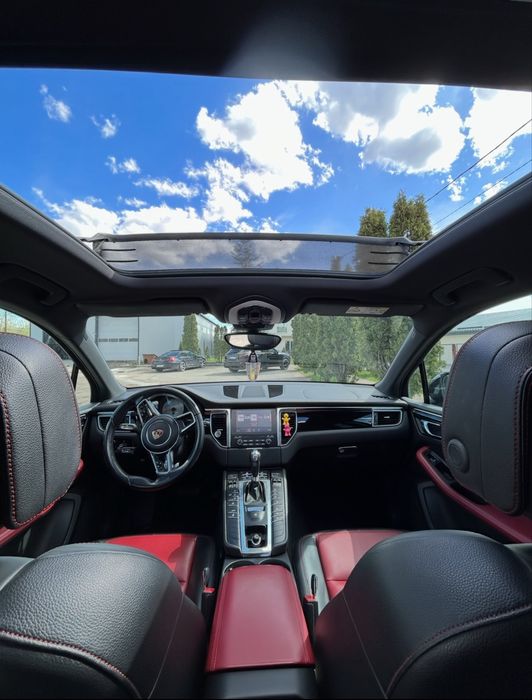 Macan2016様 Macan2016様 （Used 2016 Porsche Macan S in Rancho Cordova）