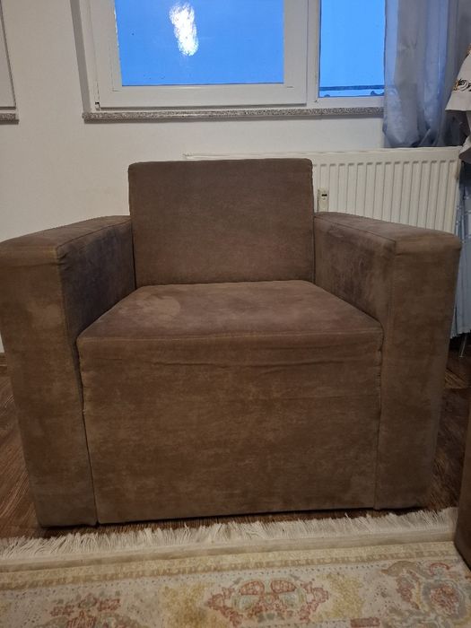 Fotoliu  maro confortabil