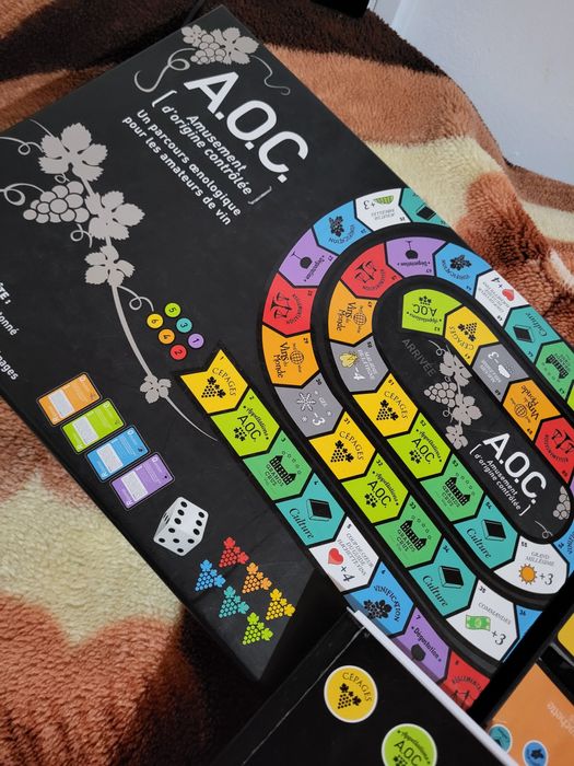 A.O.C. (Amusement d'Origine Contrôlée). Este un board game .
