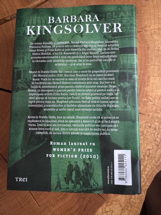 Lacuna  - Barbara Kingsolver