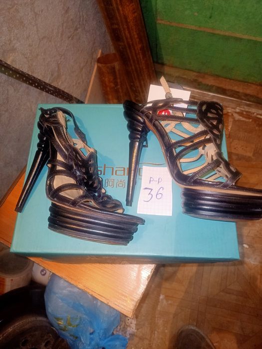 Туфли обувь  сапоги женские