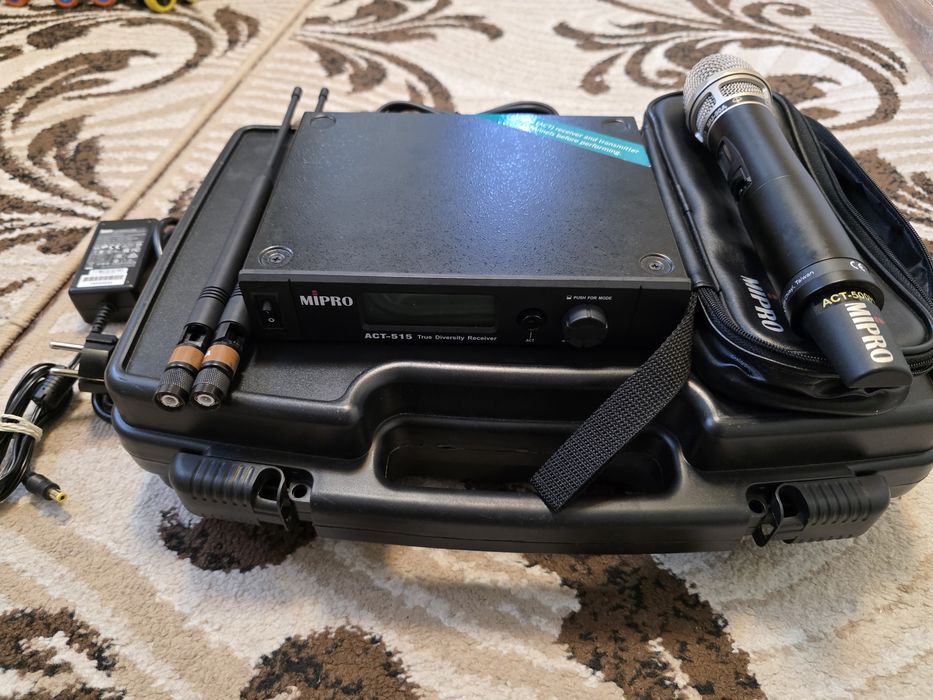 Microfon  wireless MiPro(nu shure sennheiser akg )