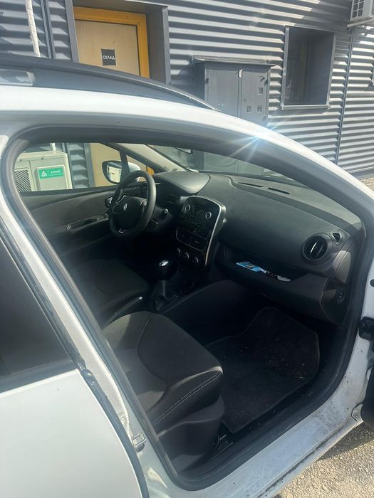 Renault Clio Grandtour 0.9 TCe 75k.с бензин