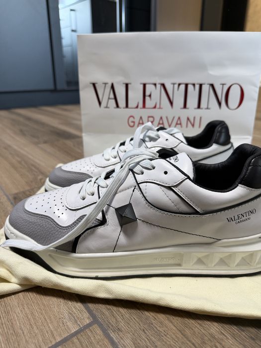 Valentino Garavani обувки