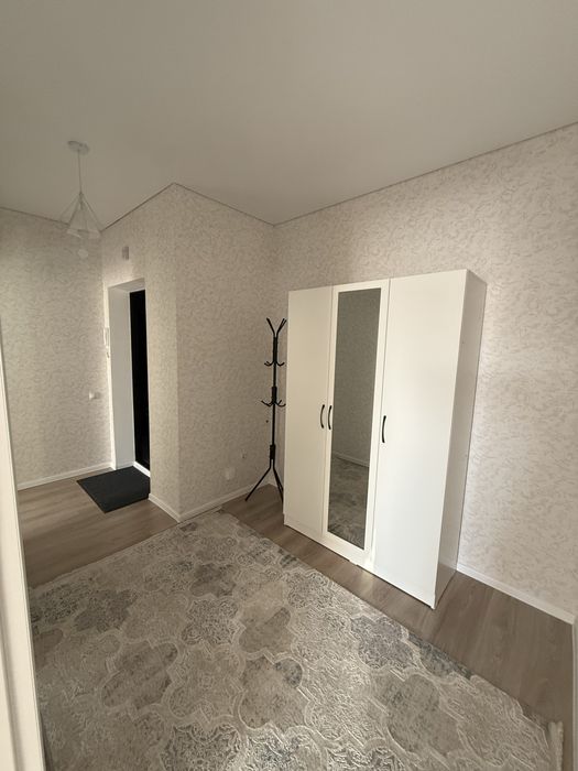 Продам квартиру мкр. Береке 2 дом 43