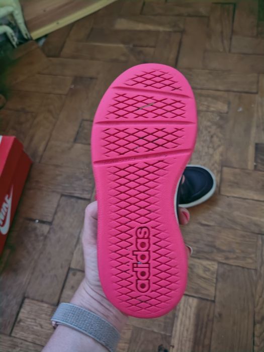 Pantofi sport Adidas mărimea 31