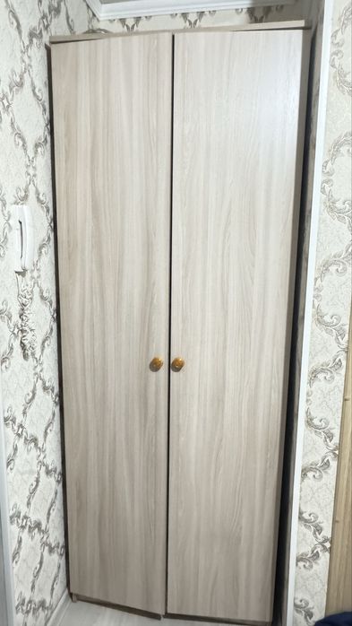 Продам шкаф для прихожки