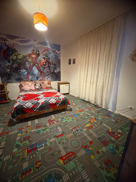 Vând casa tecuci satul nou