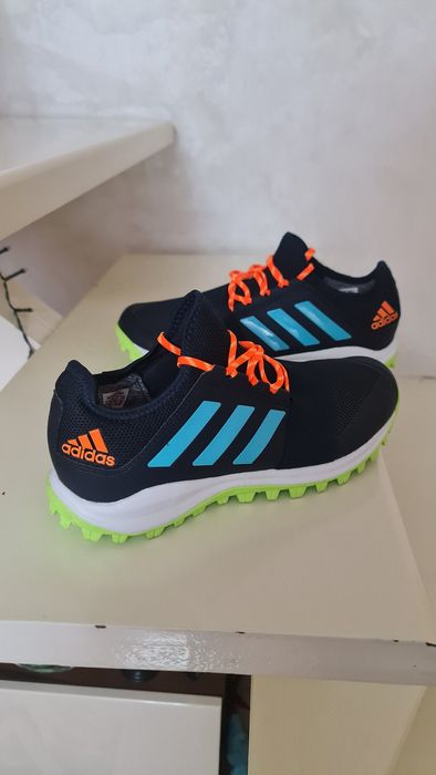 Адидас adidas номер 40