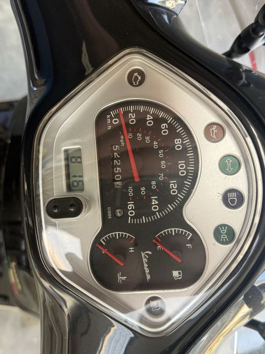 Scuter vespa  super GTS